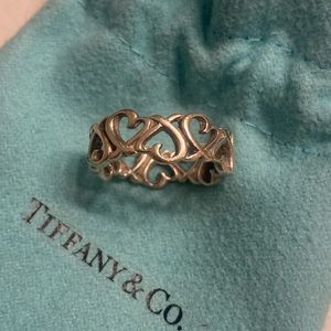 Tiffany Paloma Picasso Loving Heart Band Ring RETIRED